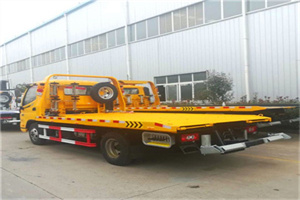 渝水附近拖车救援搭电