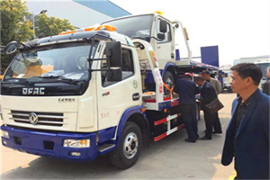 渝水汽车道路救援拖车价格